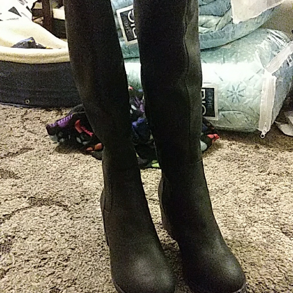 Women's over the knee boots